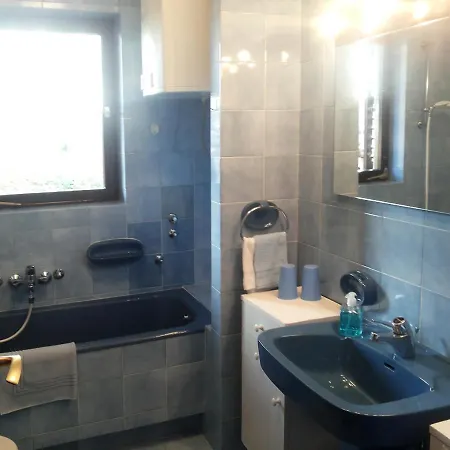 With A Parking Space - 11479 * نوفي فينودولسكي
