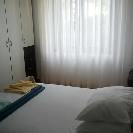 With A Parking Space - 11479 Appartement