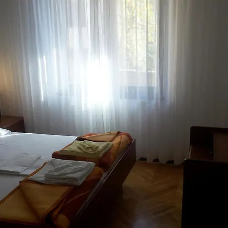 With A Parking Space - 11479 Daire