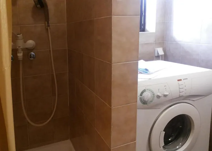 With A Parking Space - 11479 Daire